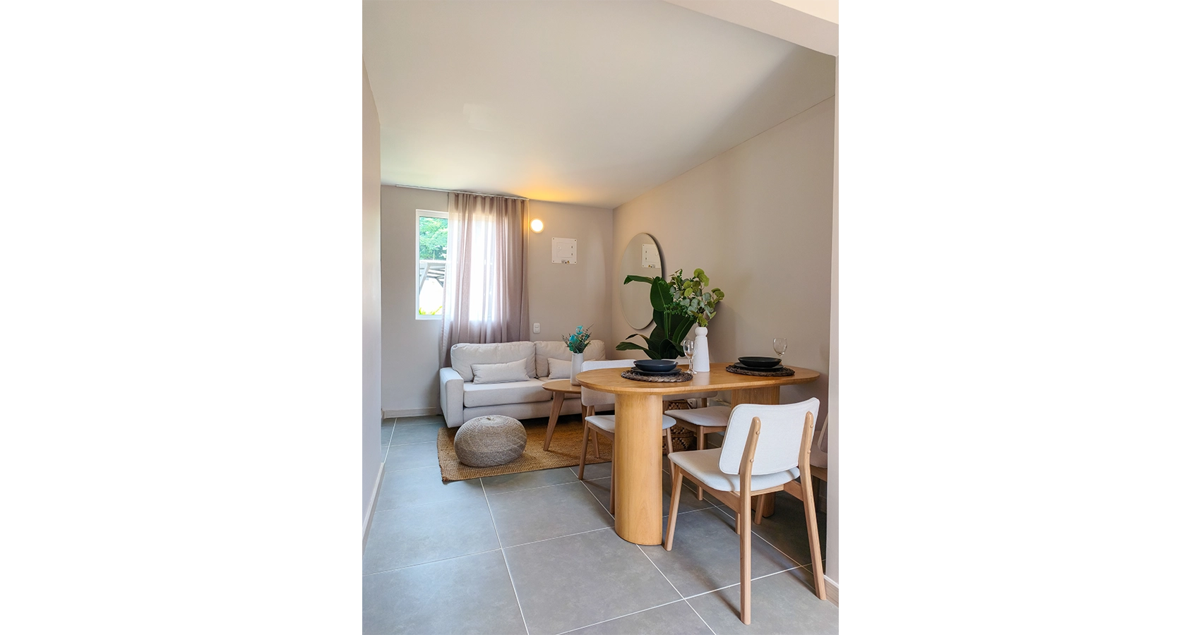 Comedor del apartamento modelo del proyecto Claro Verde