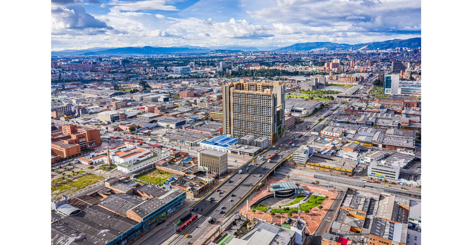 Urbana 30 proyecto de apartamentos en Bogota 