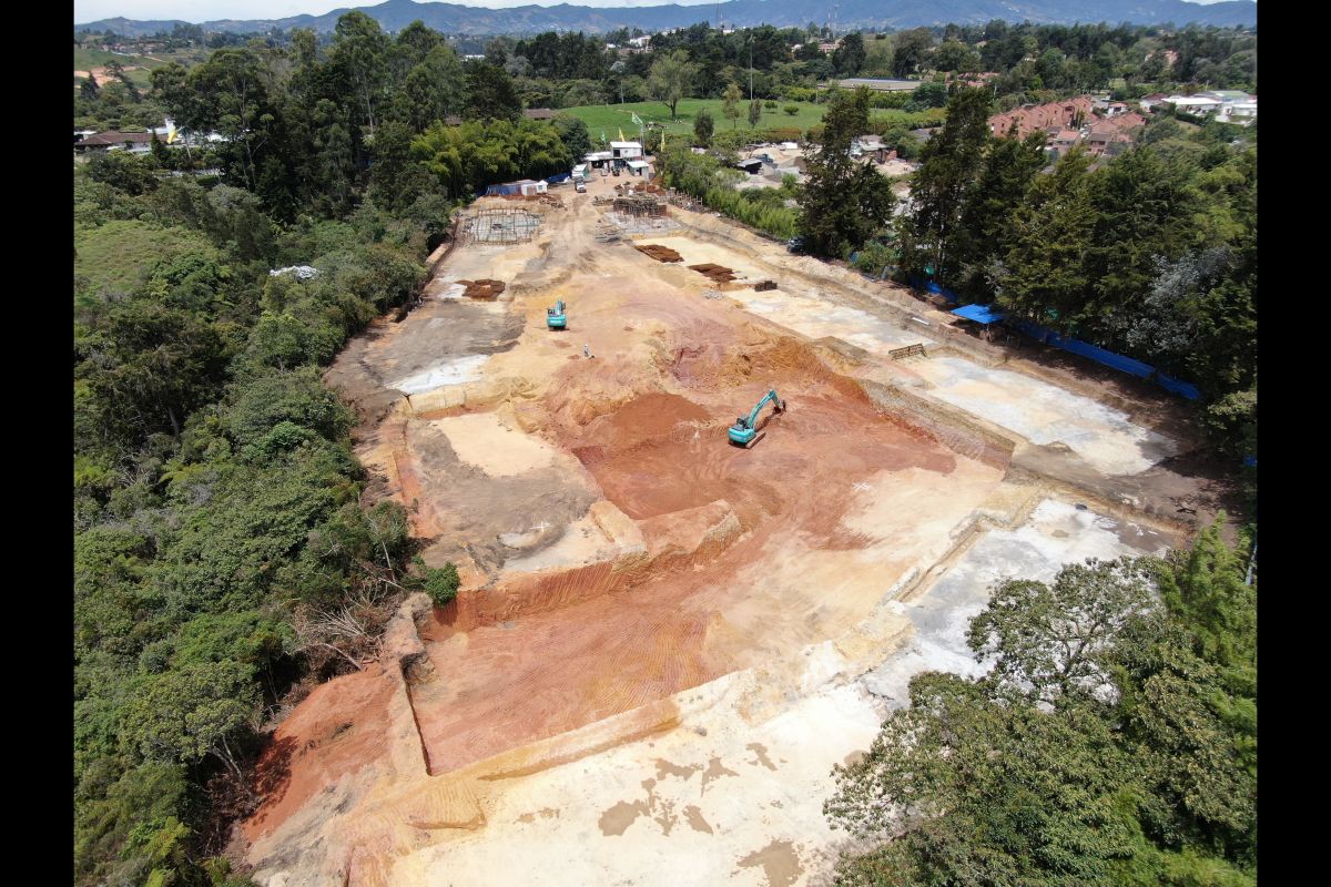 Avance de obra constructora bolívar 