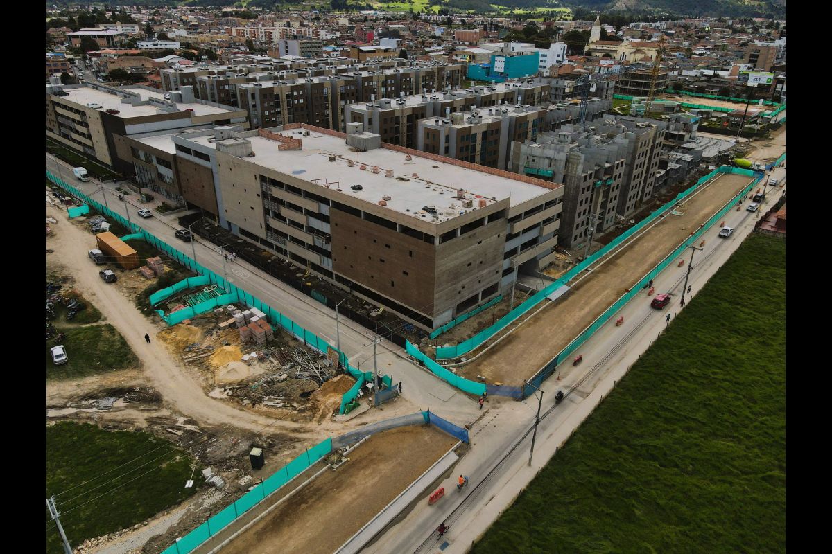 Avance de obra constructora Bolívar