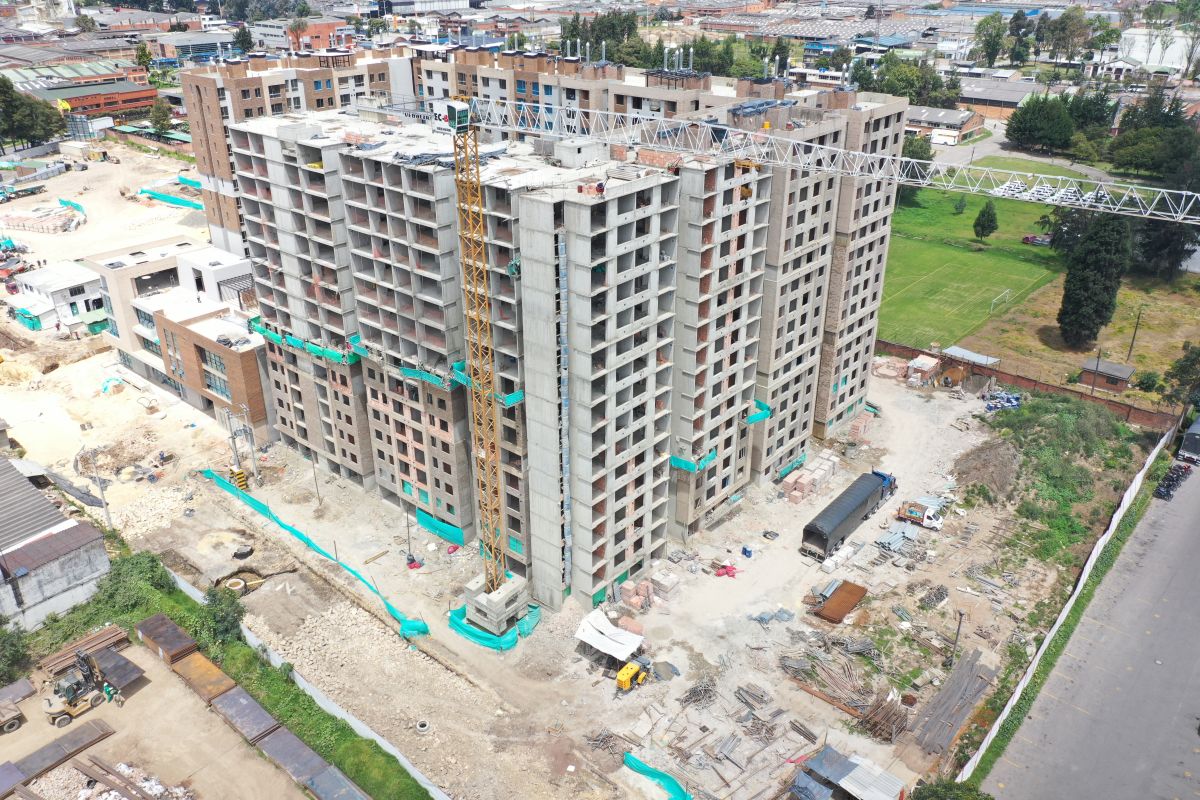 Avance de obra constructora Bolívar