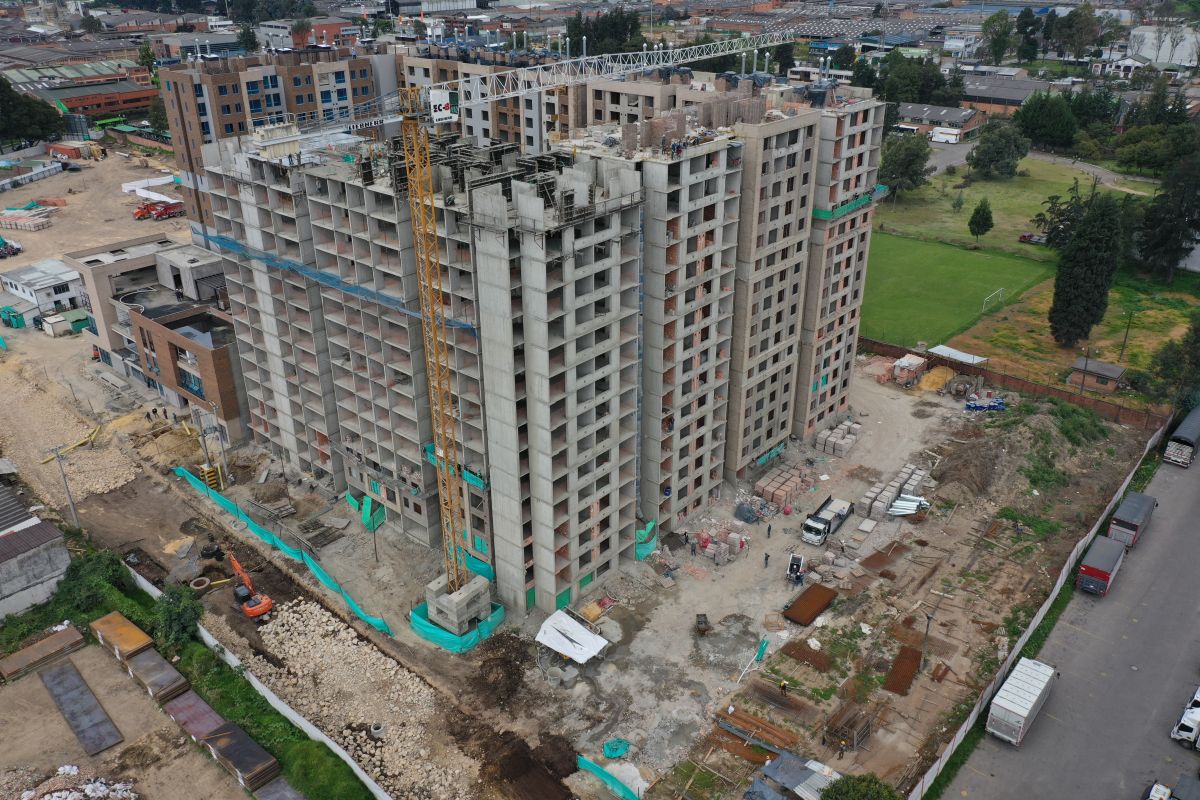 Avance de obra constructora Bolívar