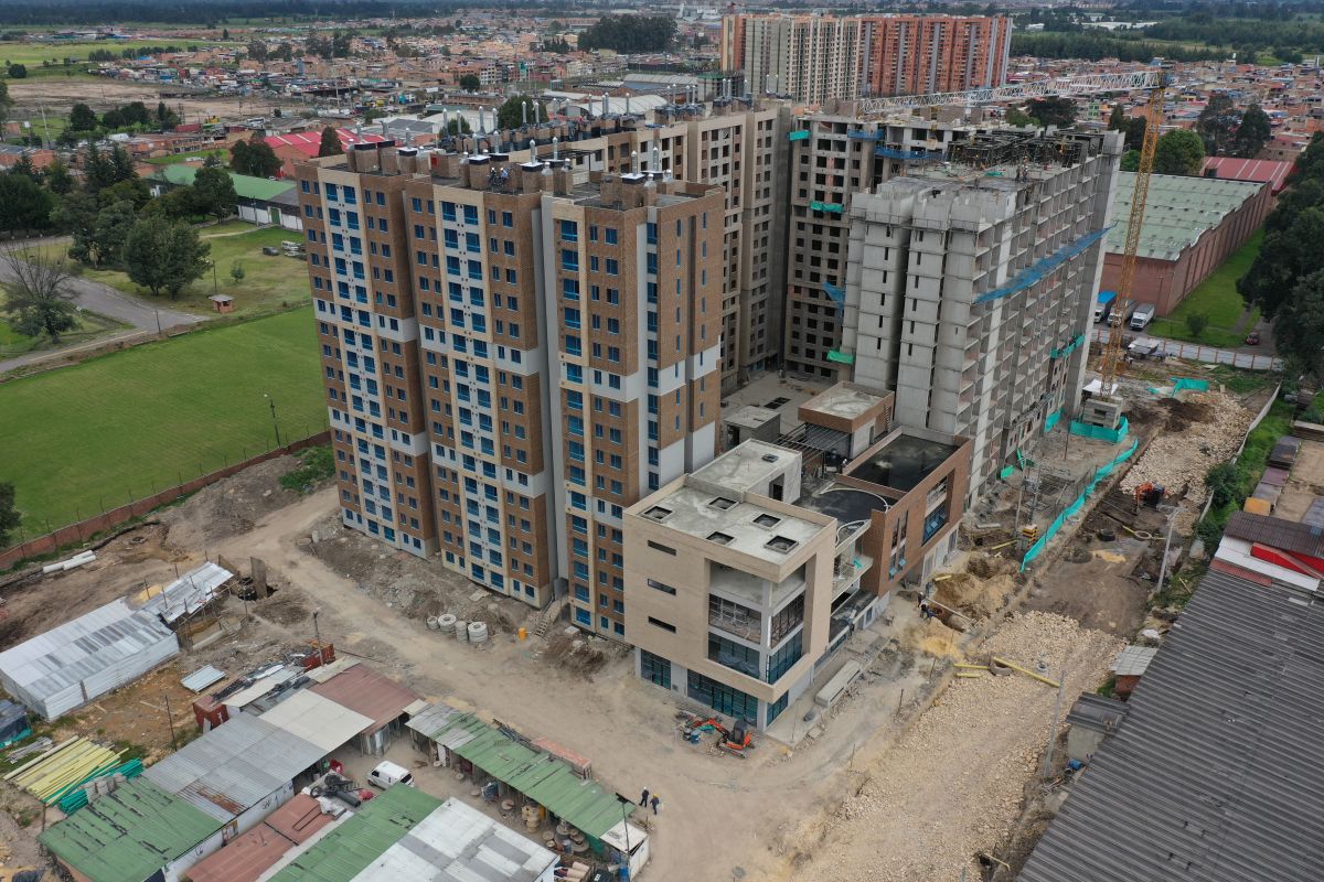 Avance de obra constructora Bolívar