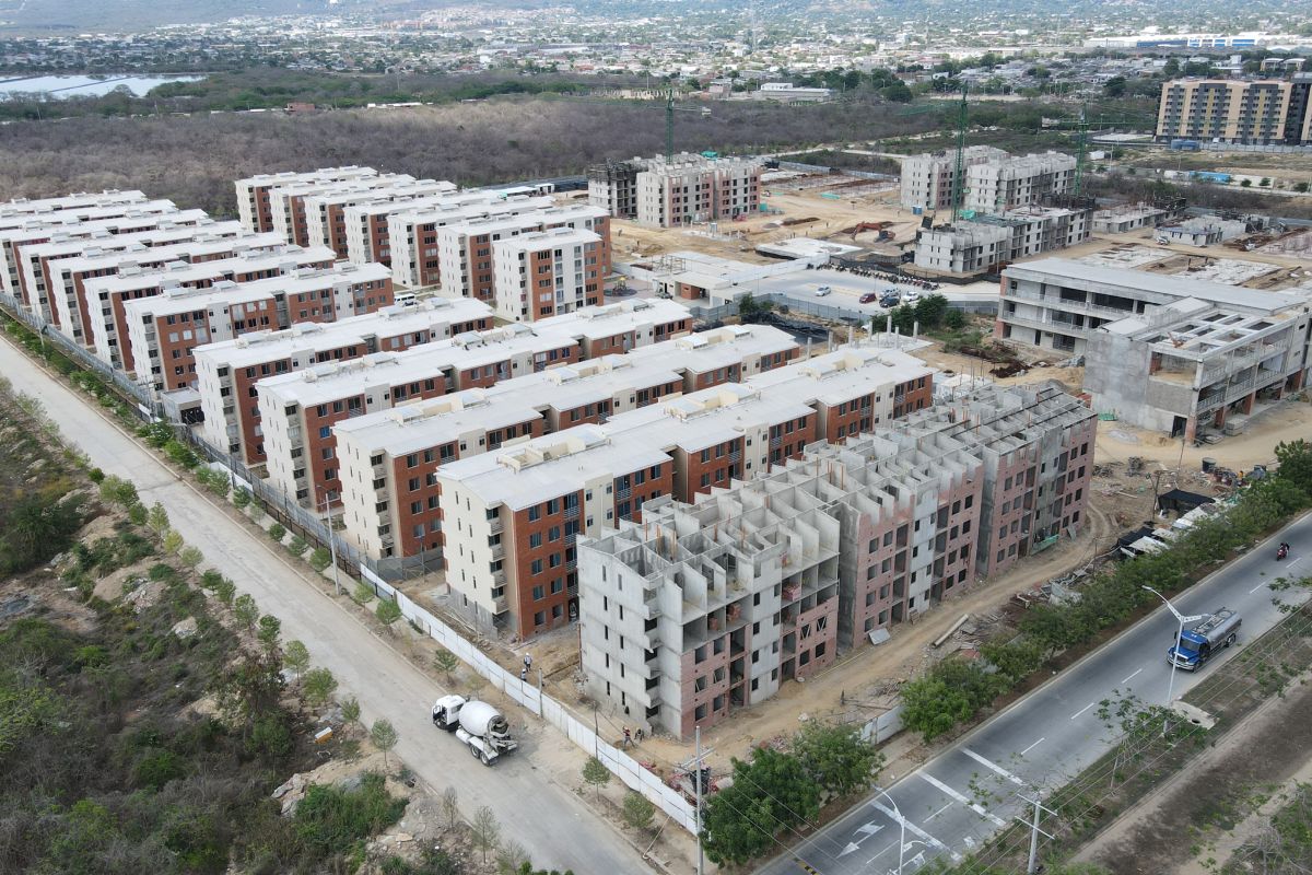 Avance de obra constructora bolívar arena 