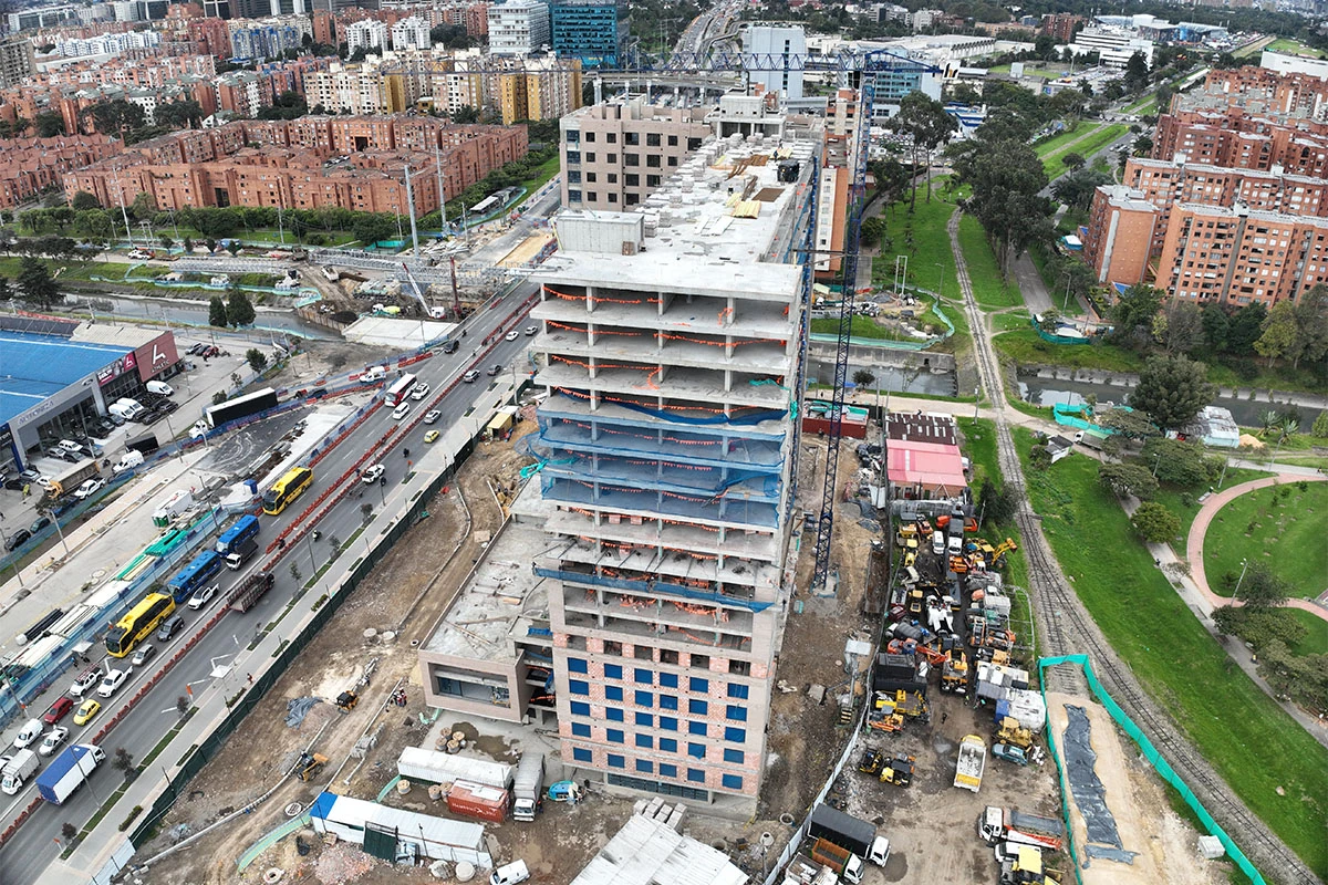 Foto del proyecto Central 68 en avance de obra agosto de 2025
