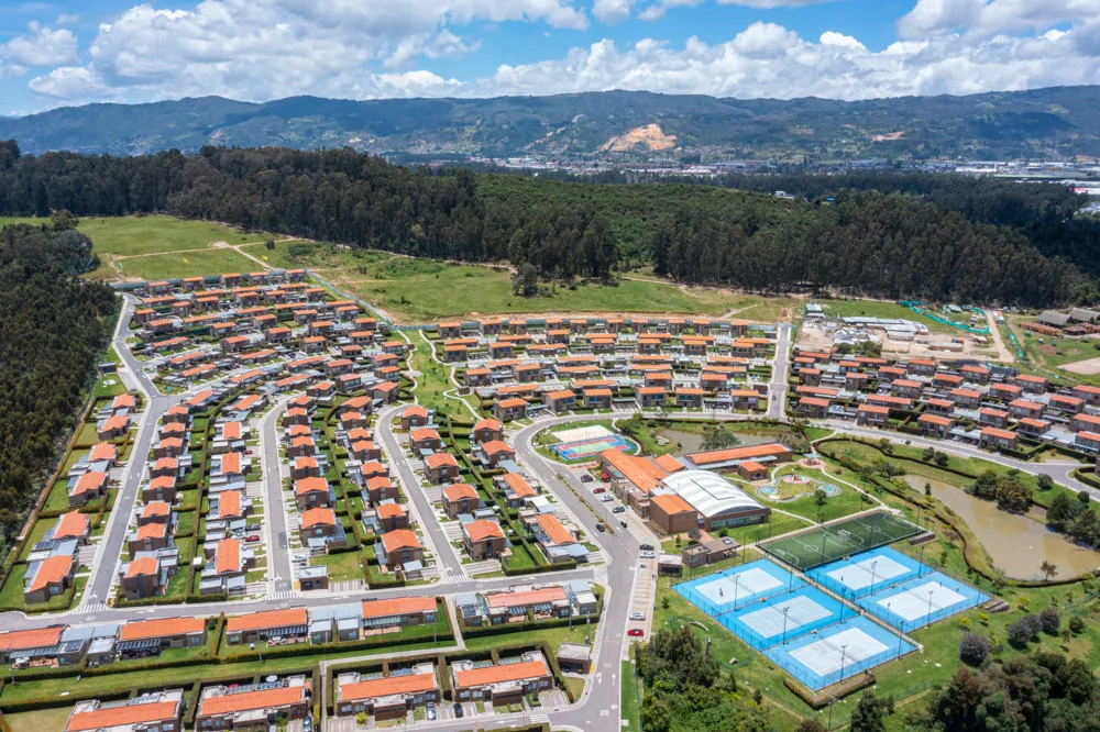 Foto del proyecto Entrelomas en avance de obra agosto de 2025
