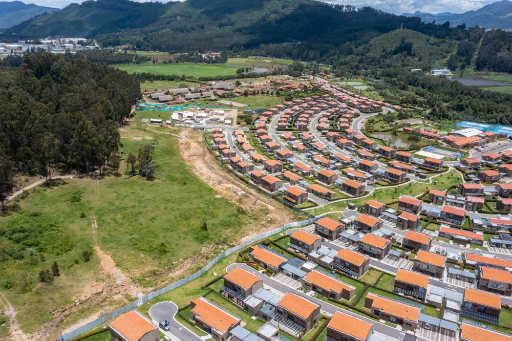 Foto del proyecto Entrelomas en avance de obra agosto de 2025