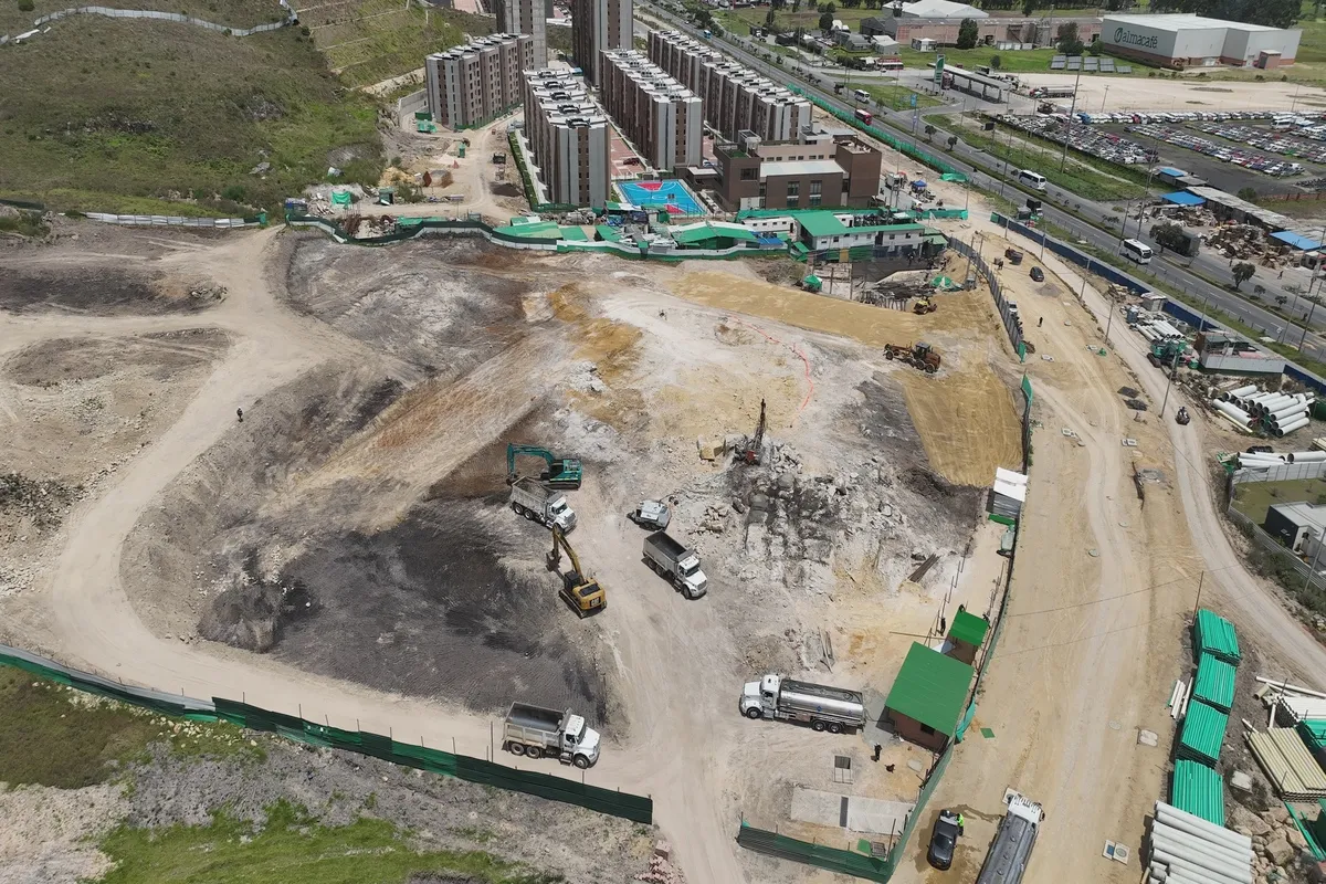 Foto del proyecto Parques del vínculo en avance de obra agosto de 2025