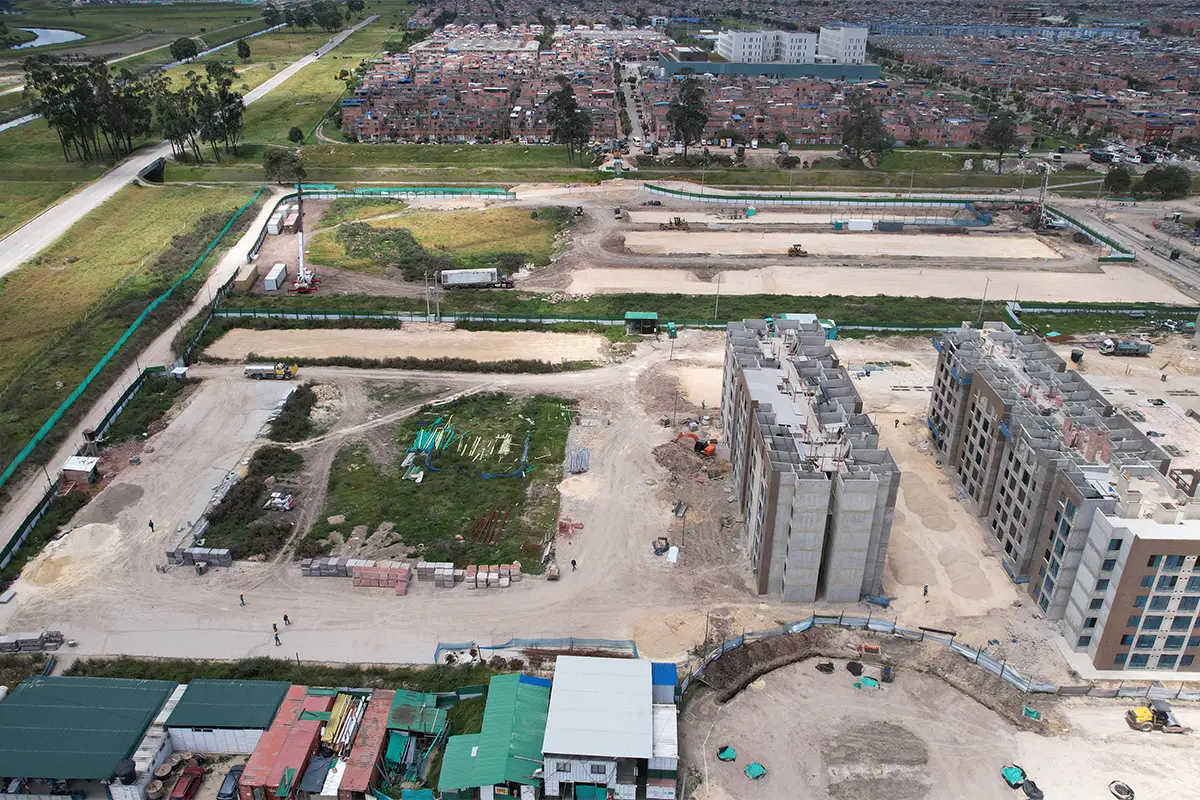  Foto del proyecto Rosa Amatista en avance de obra agosto de 2025