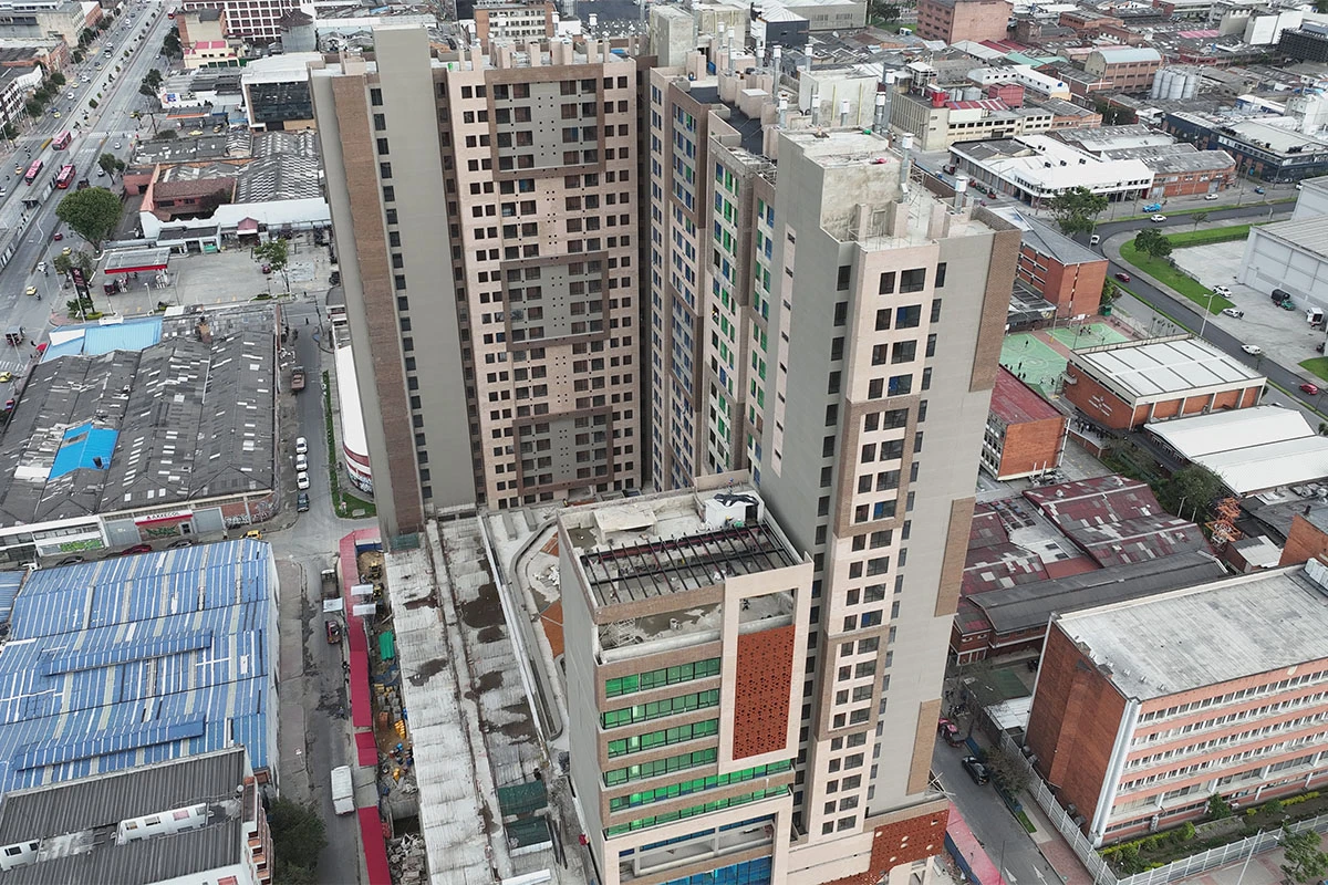 Foto del proyecto Urbana 30 en avance de obra agosto de 2025