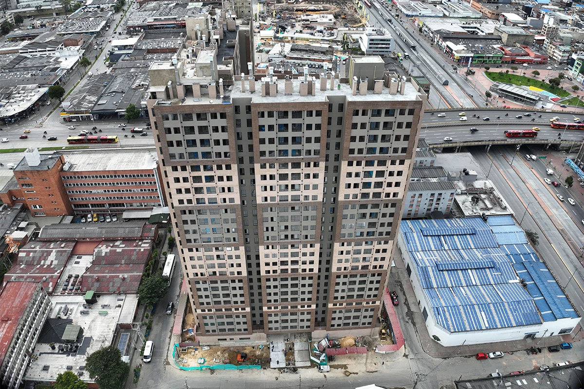 Foto del proyecto Urbana 30 en avance de obra agosto de 2025