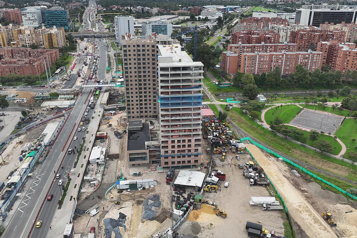 Foto del proyecto Central 68 en avance de obra julio de 2025