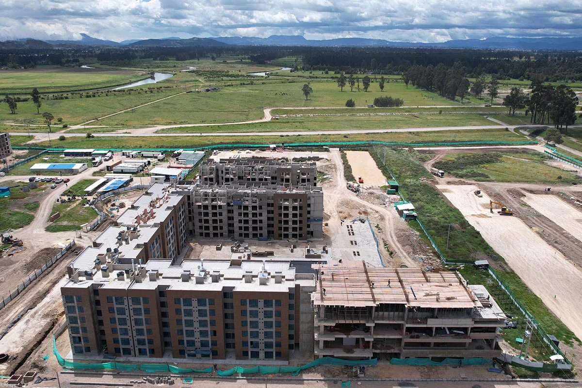 Foto del proyecto Rosa Amatista en avance de obra julio de 2025