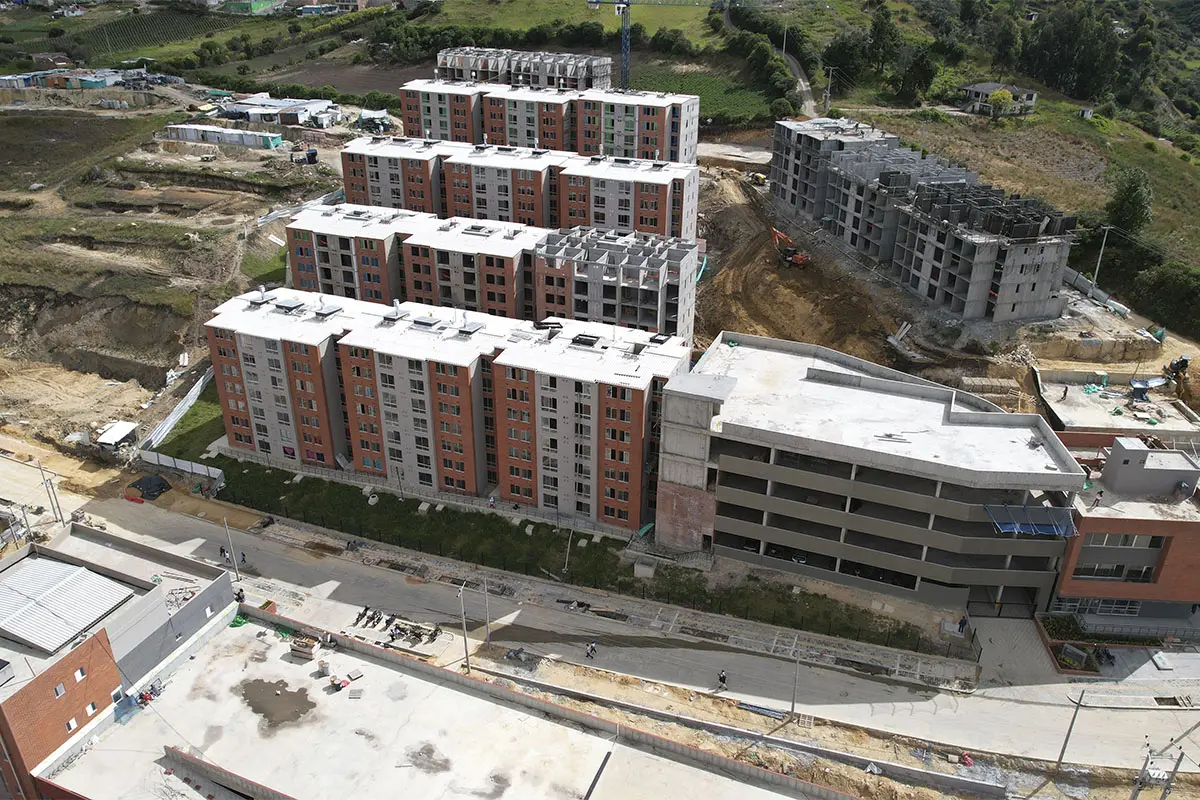 Foto del proyecto Las Violetas en avance de obra octubre de 2025