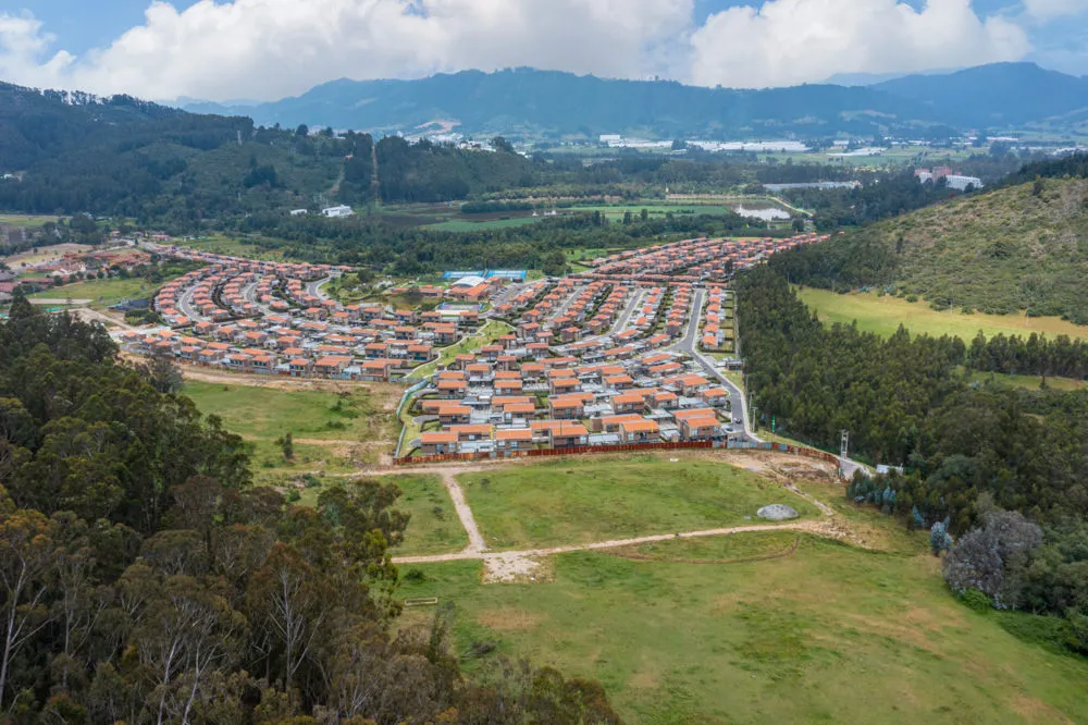Foto del proyecto Entrelomas en avance de obra septiembre de 2025