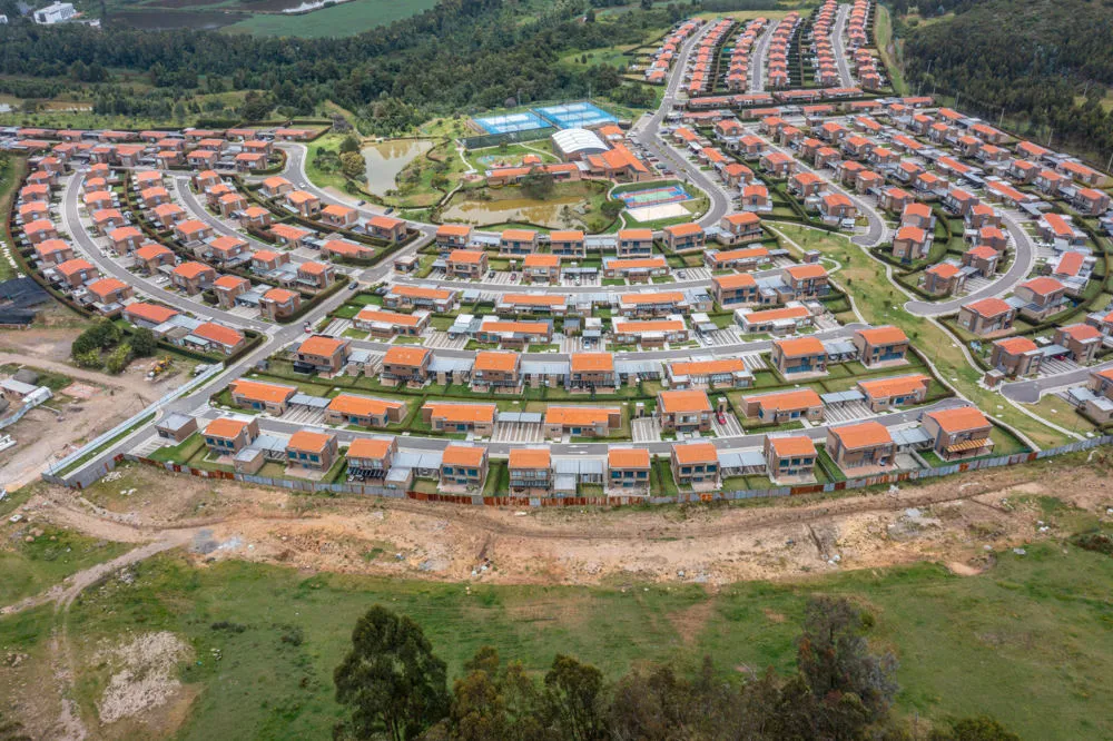 Foto del proyecto Entrelomas en avance de obra septiembre de 2025