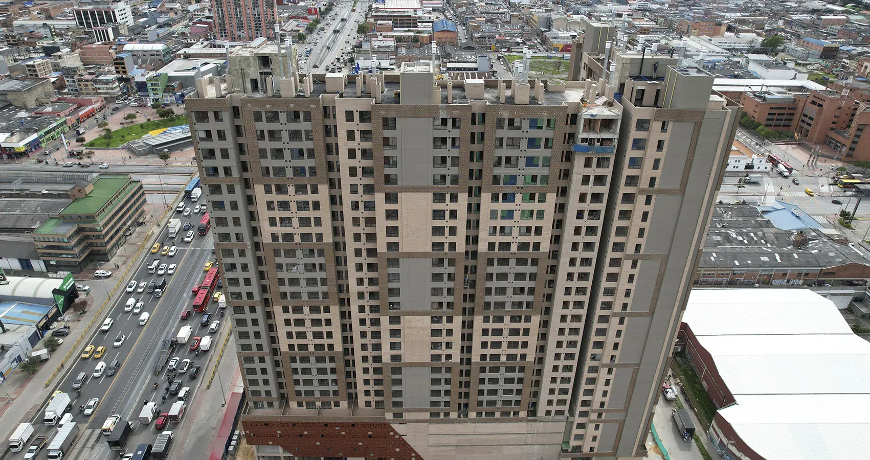 Foto del proyecto Urbana 30 en avance de obra octubre de 2025