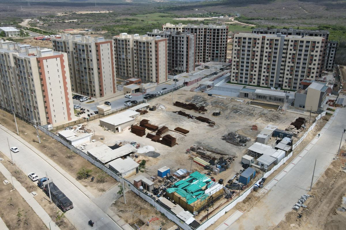 Avance de obra constructora Bolívar