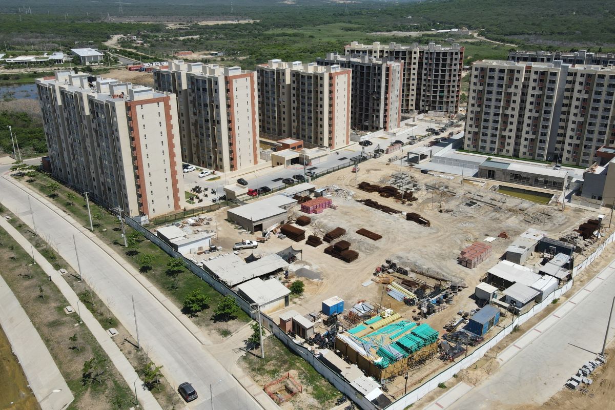 Avance de obra constructora Bolívar