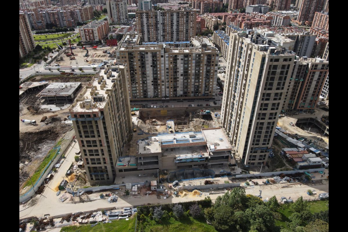 Avance de obra constructora Bolívar