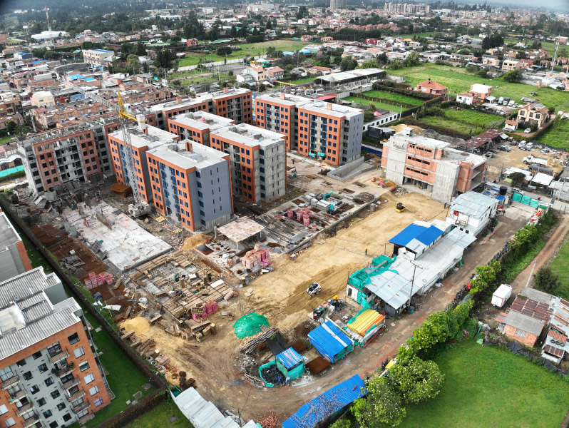 Avance de obra constructora Bolívar