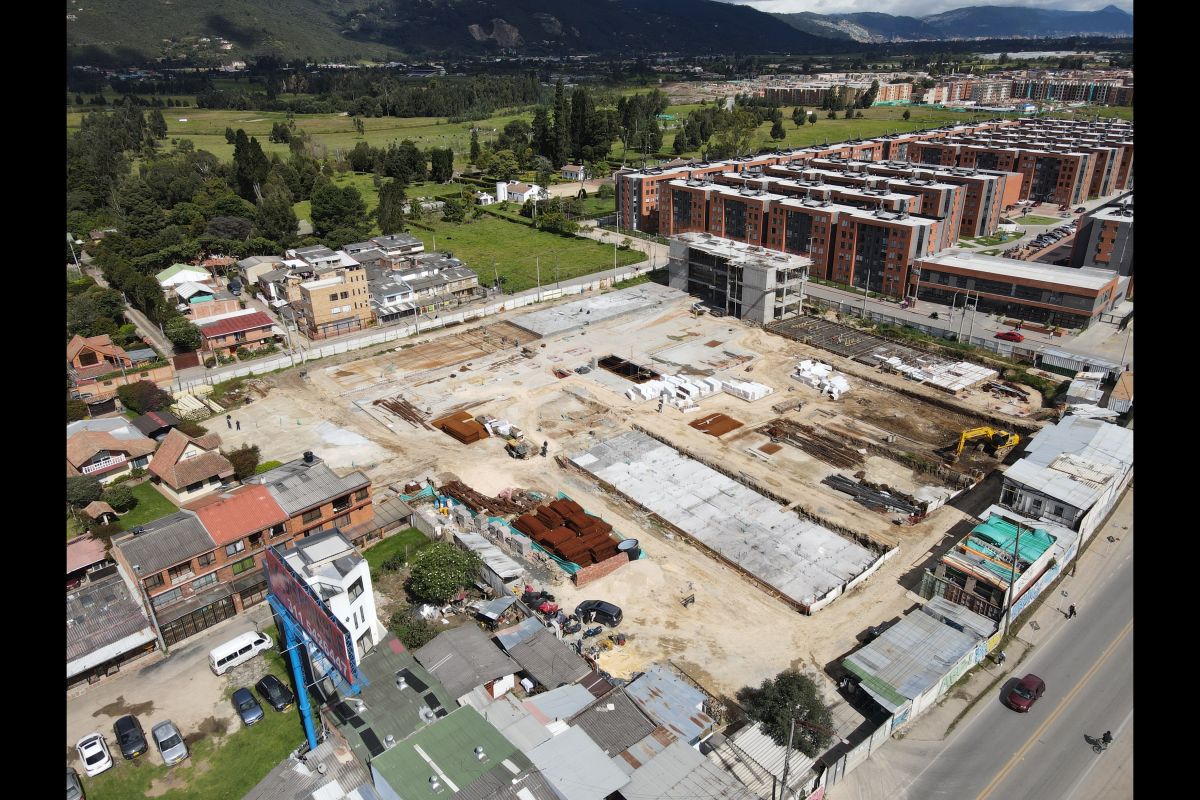 Avance de obra constructora Bolívar