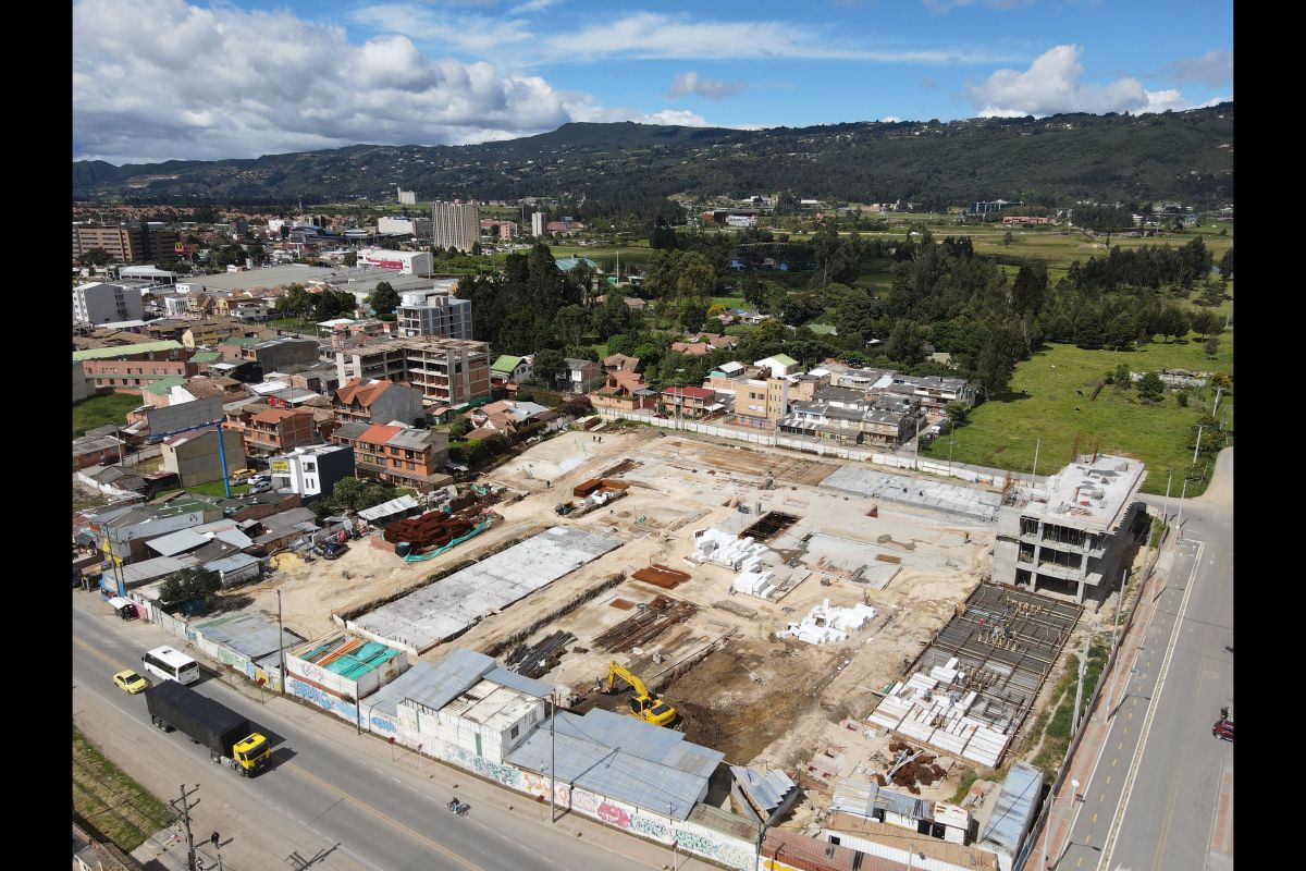 Avance de obra constructora Bolívar